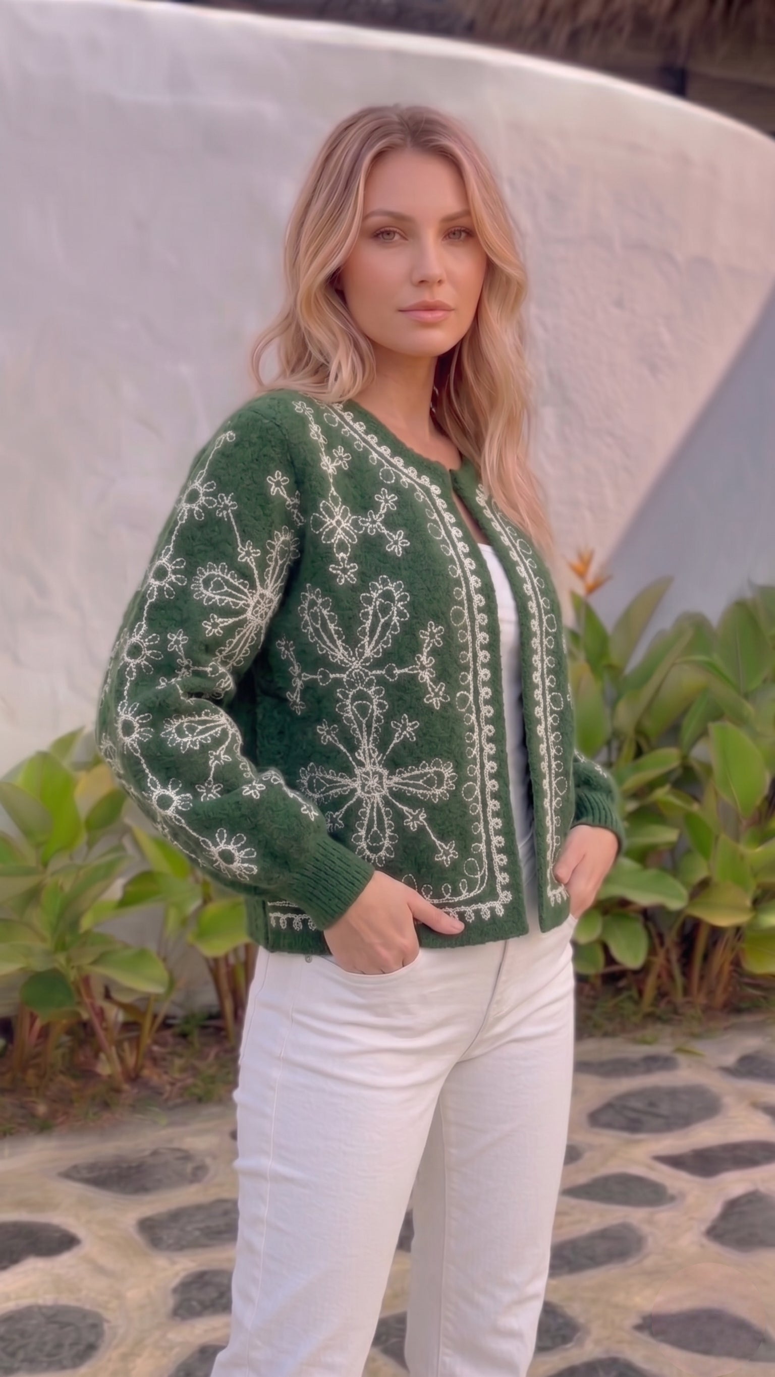 Ana Embroidered Cardi | Green