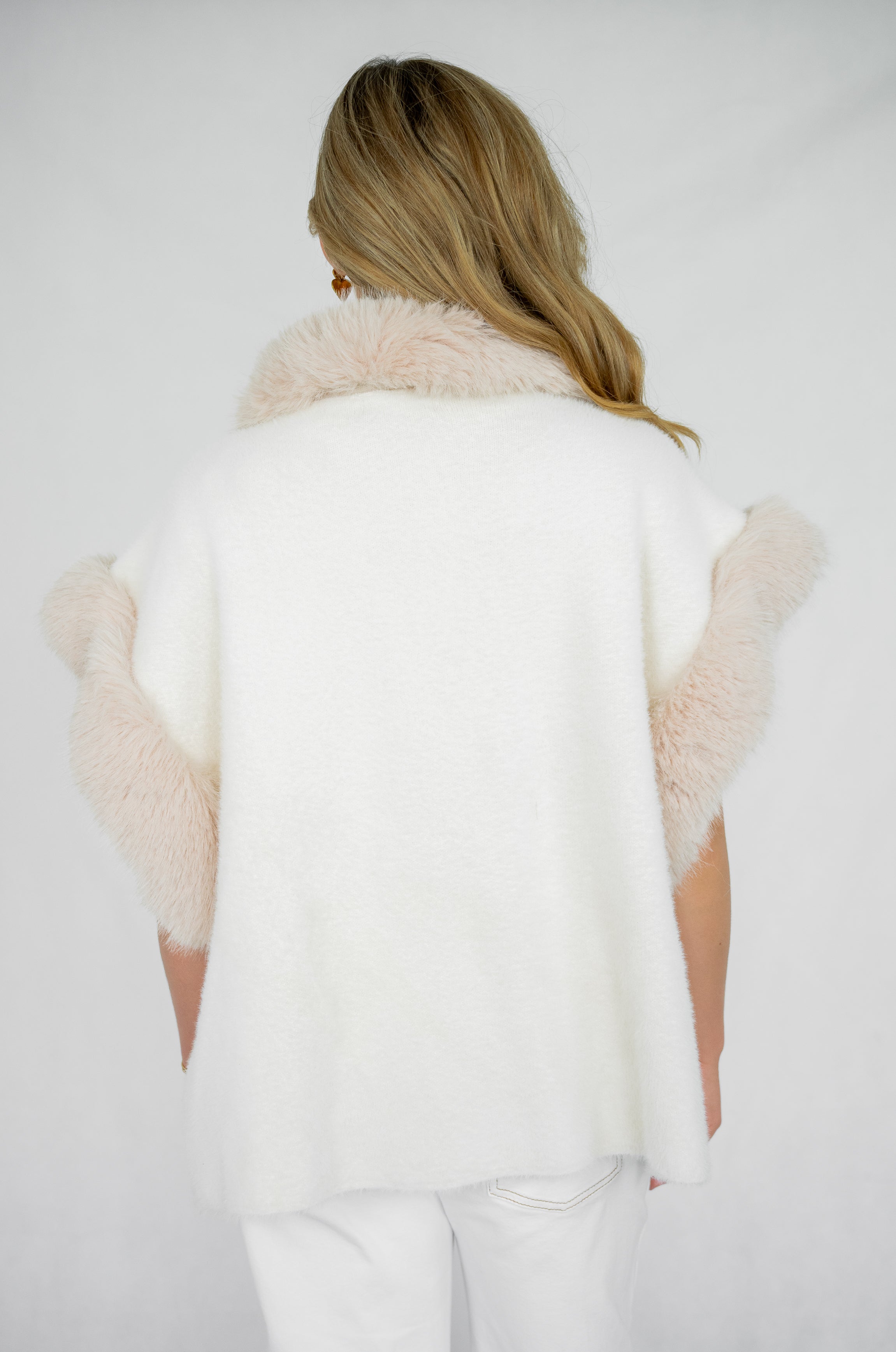 Jacqui  Coatigan | Winter White